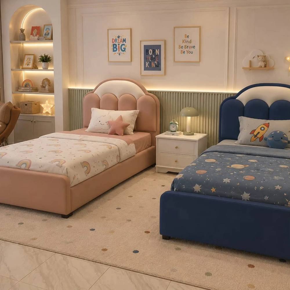 Sibling room with pink and navy beds